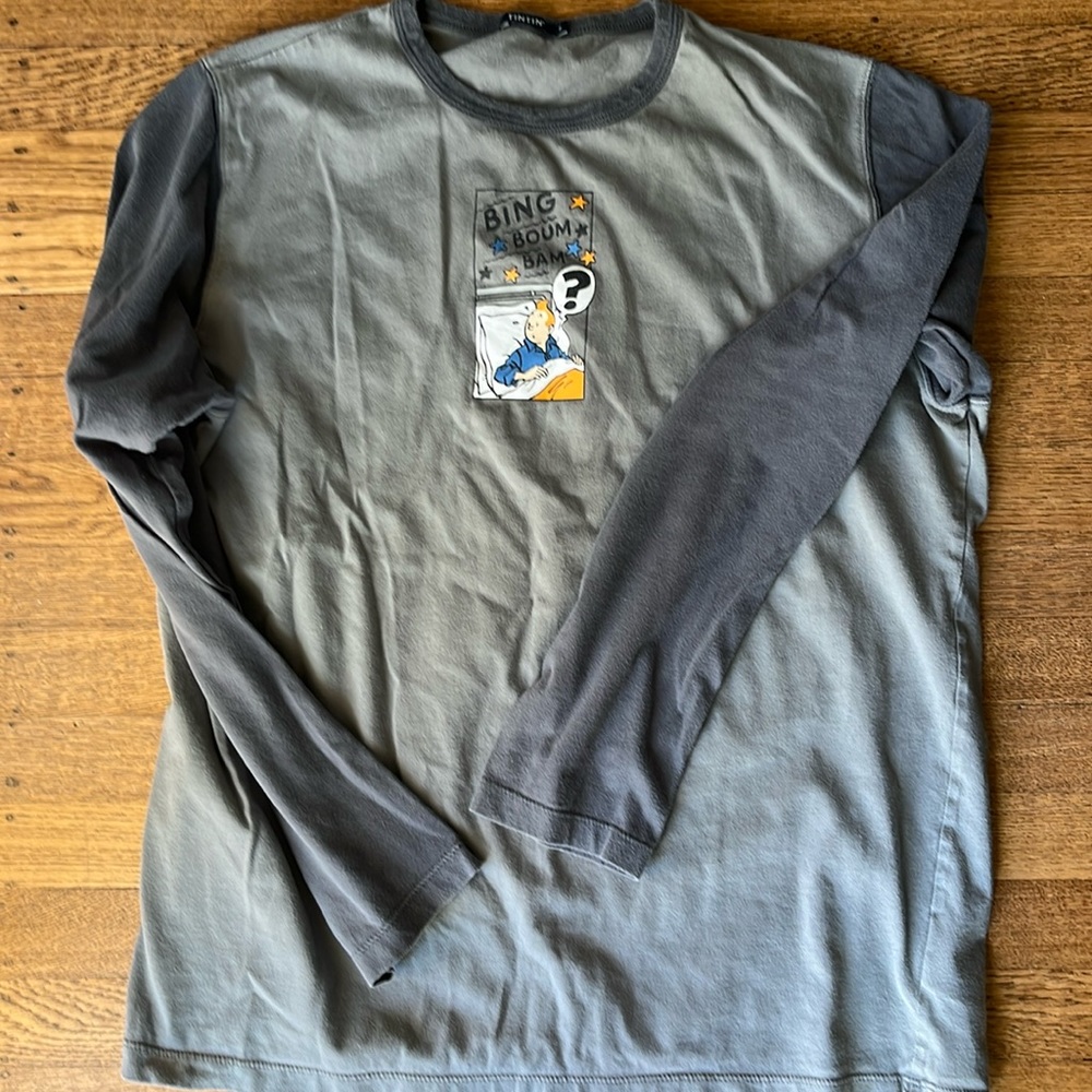 Long sleeve tee